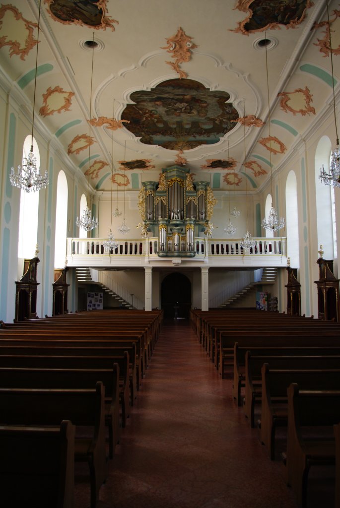 Hadamar, barocke St. Johannes Nepomuk Kirche, erbaut von 1753 bis 1755 von Baumeister Franz Pfisterer (30.05.2009)
