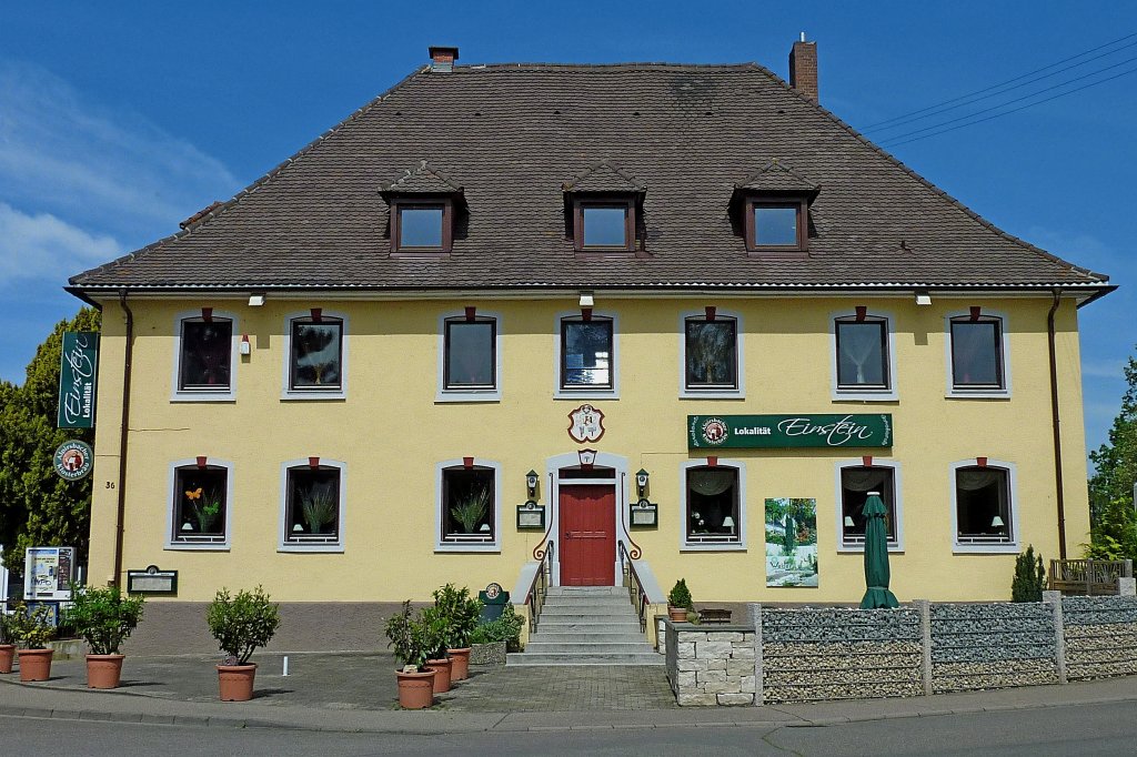 Hausen an der Mhlin,  Lokalitt Einstein , bekanntes Restaurant in der Region, Mai 2012