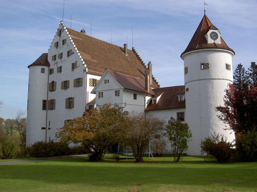 Heimenkirch, Schloss Syrgenstein, erbaut 1496, im Besitz der Familie Waldburg-Zeil, 
Kreis Lindau (30.10.2011)