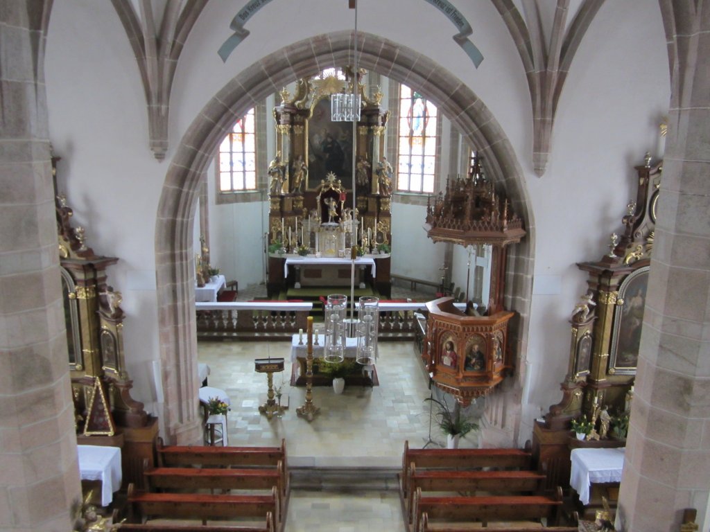 Hellmonsdt, Pfarrkirche St. Alexius, Sptgotischer Bau, Hochaltar von 1758 (06.04.2013)