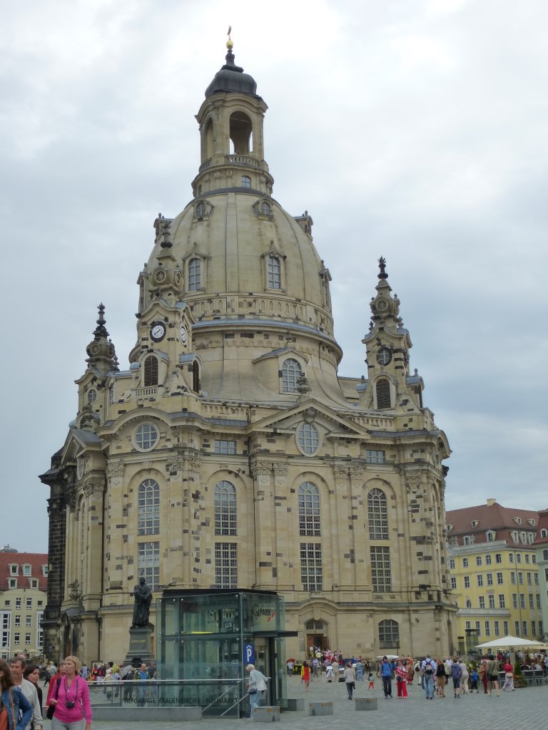 Hier sieht man die Frauenkirche in Dresden.
09.08.2013.