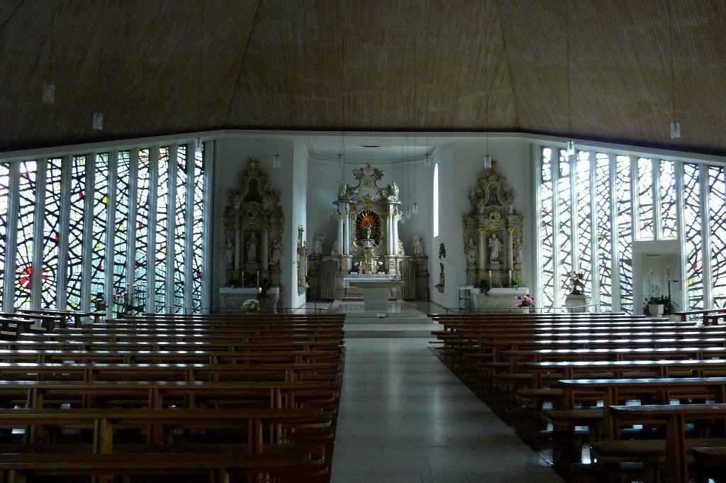 Hinterzarten, der Innenraum der Wallfahrtskirche, Juli 2011