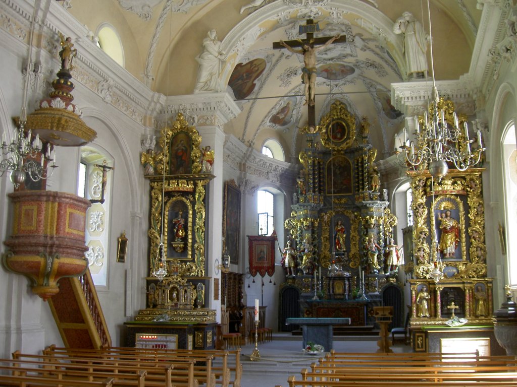 Hospental, Barocke Mari Himmelfahrt Kirche, erbaut von 1705 bis 1711 von 
Bartholomus Schmid, Kanton Uri (31.07.2010)