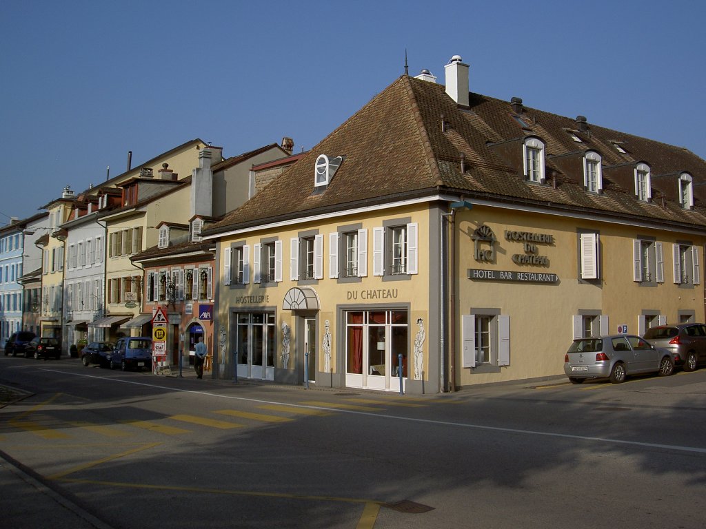 Hotel du Chateau in der Grand Rue von Rolle, Bezirk Nyon (07.09.2012)