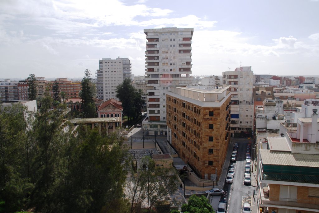 HUELVA (Provincia de Huelva), 16.02.2010, Blick vom Parque Alfonso Snchez auf einen Teil der Stadt