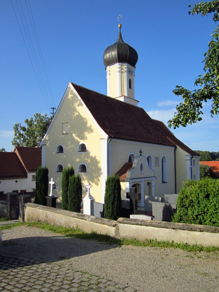 Immelstetten bei Markt Wald, St. Vitus Kirche, im Kern sptmittelalterlich, 1711 
umgebaut durch Valerian Brenner (18.07.2012)