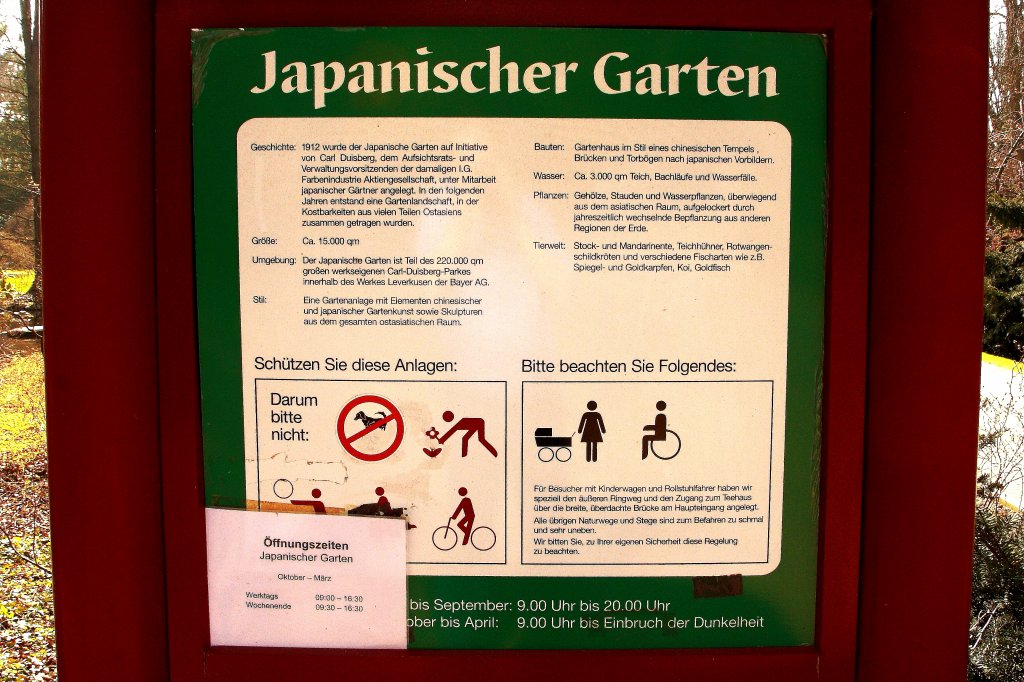 Informationstafel am Nordeingang des  Japanischen Gartens  im Leverkusener Carl-Duisberg-Park, aufgenommen am 24.03.2012.