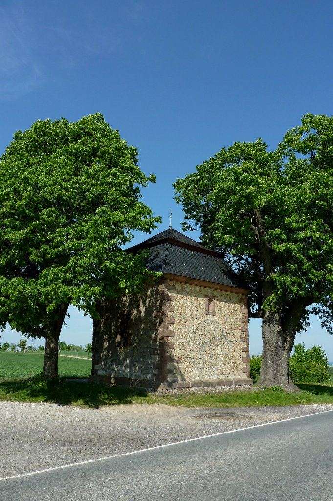 Kaltenebener Klus (Klause), erbaut von 1768-69, auf einer Anhhe bei Heiligenstadt, Mai 2012