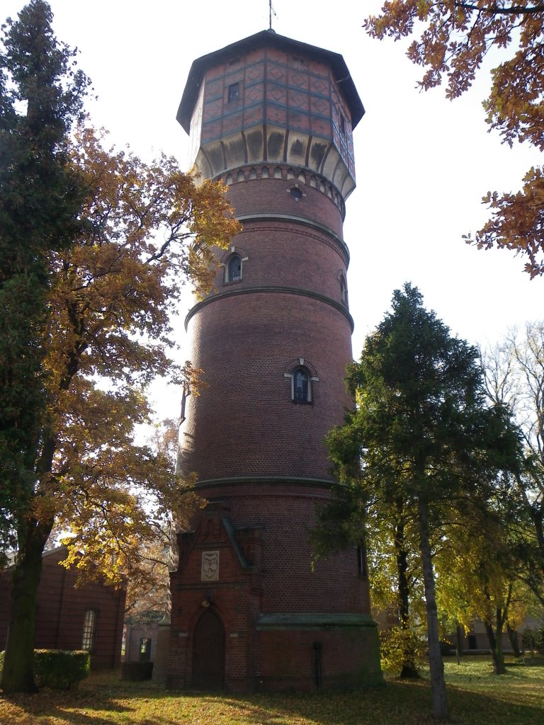 Kandrzin-Cosel/Kedzierzyn-Kozle: Wasserturm in der Innenstadt von Cosel (Kozle). Aufnahme vom Herbst 2012