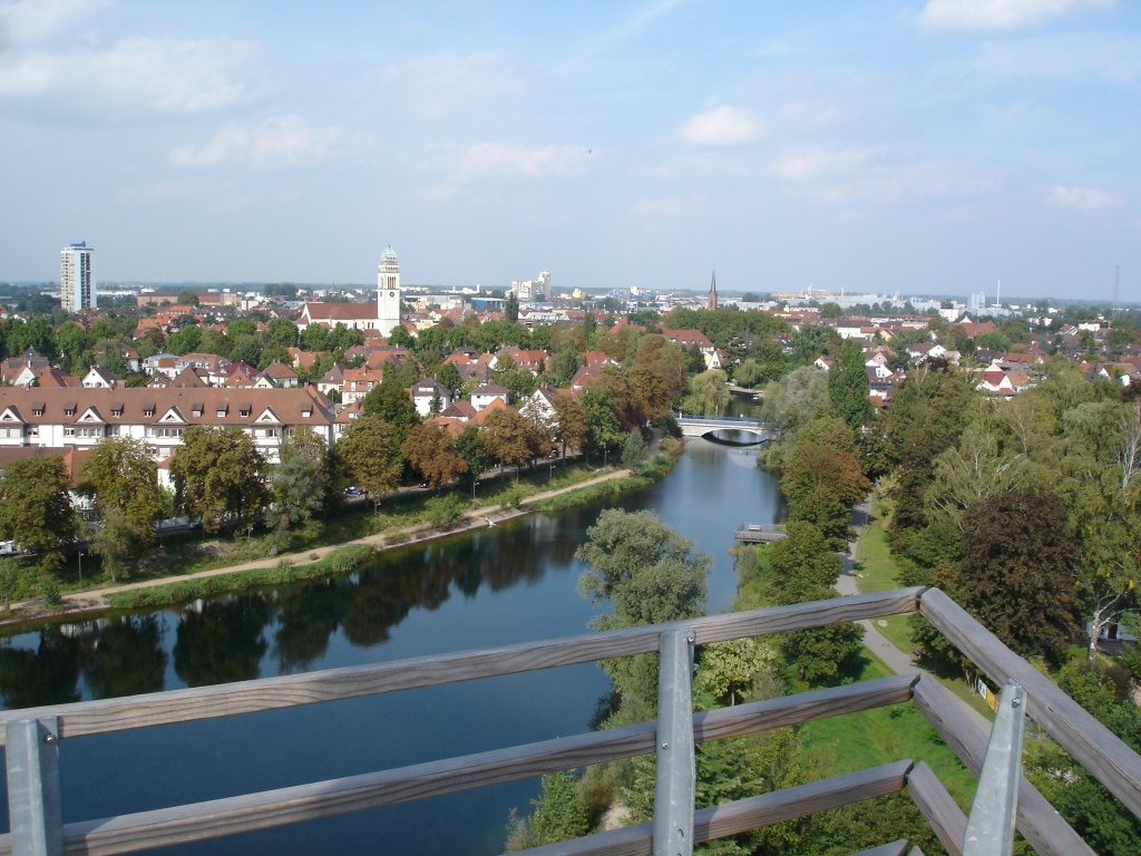 Kehl am Rhein/Baden,
Blick vom Weitannenturm auf Stadt und Altrhein,
Sept.2006
