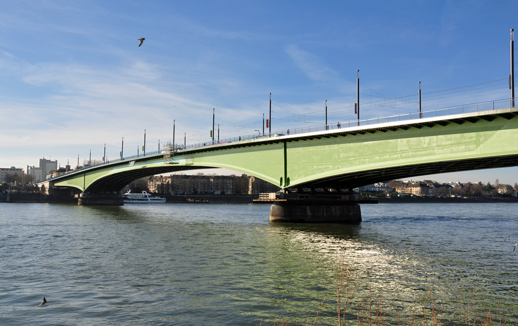 Kennedybrcke (nach langer Sanierungszeit), Verbindungs zwischen Bonn und Beuel - 09.02.2011