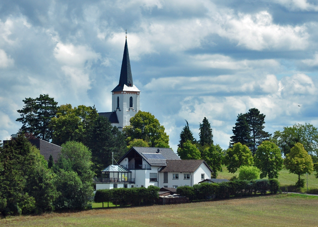 Kirche in Eschweiler/Eifel (zu Stadt Bad Mnstereifel) - 05.08.2011