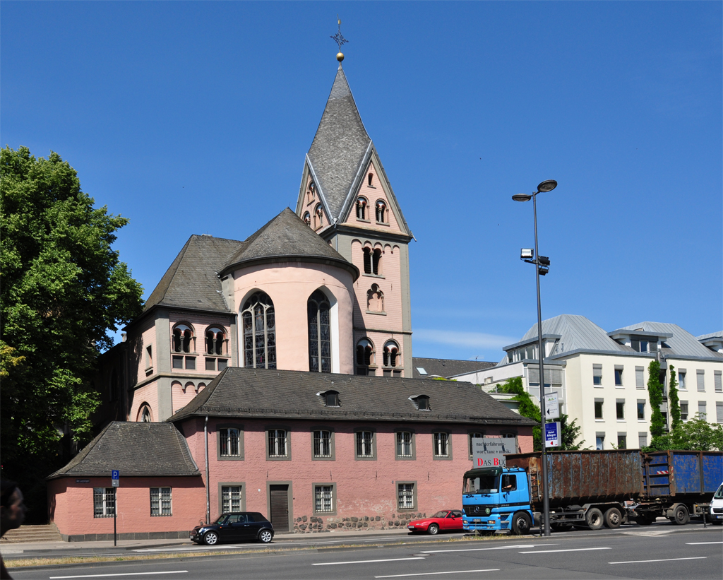 Kirche  St. Maria in Lyskirchen , gegenber dem Schokoladenmuseum in Kln - 30.05.2011