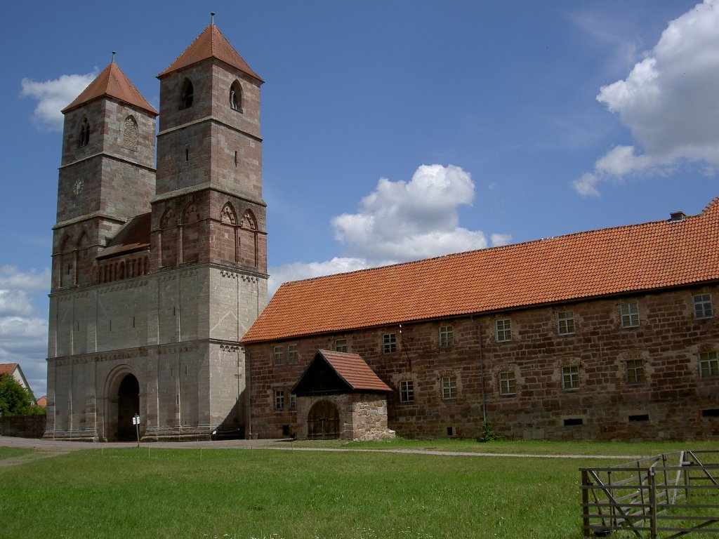 Kloster Vera, Kirchenruine St. Marien und Westklausur (10.06.2012)