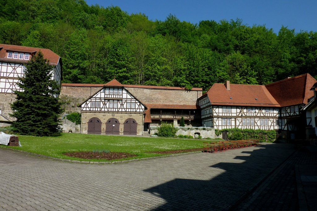 Kloster Zella, die Klosterbauten stammen überwiegend aus den Jahren nach 1600, Mai 2012