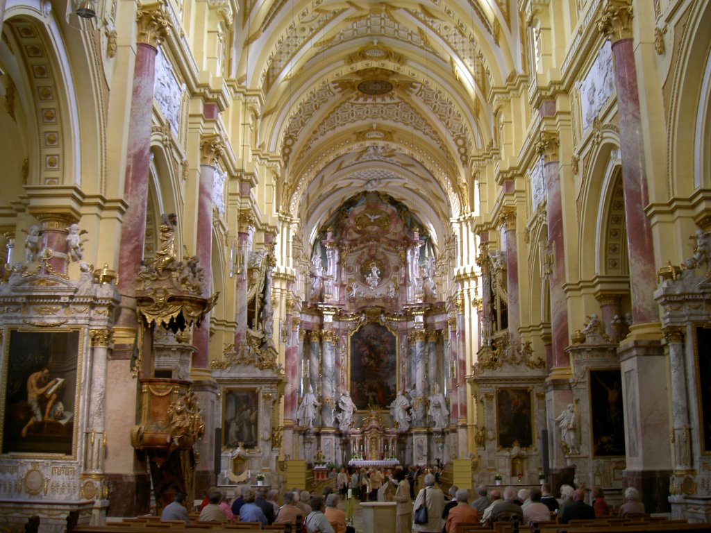 Klosterkirche Ebrach, Altarraum mit Hochaltar von 1778, Kreis Bamberg (11.09.2007)