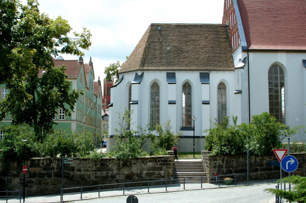 Klosterkirche St. Annen (Teilansicht) in Kamenz mit Blick zur Innenstadt (Aufnahme vom 01.07.2011)