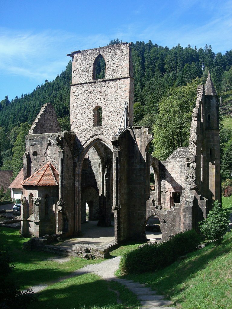Klosterruine Allerheiligen in einem abgelegenen Tal des mittleren Schwarzwaldes, ein Ort der Ruhe und Besinnung, Aug.2010 
