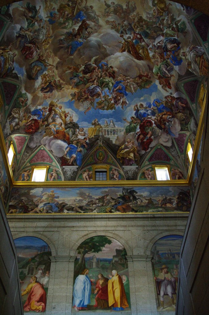 Knigl. Kloster El Escorial, Deckenfresken in der Basilika (21.05.2010)