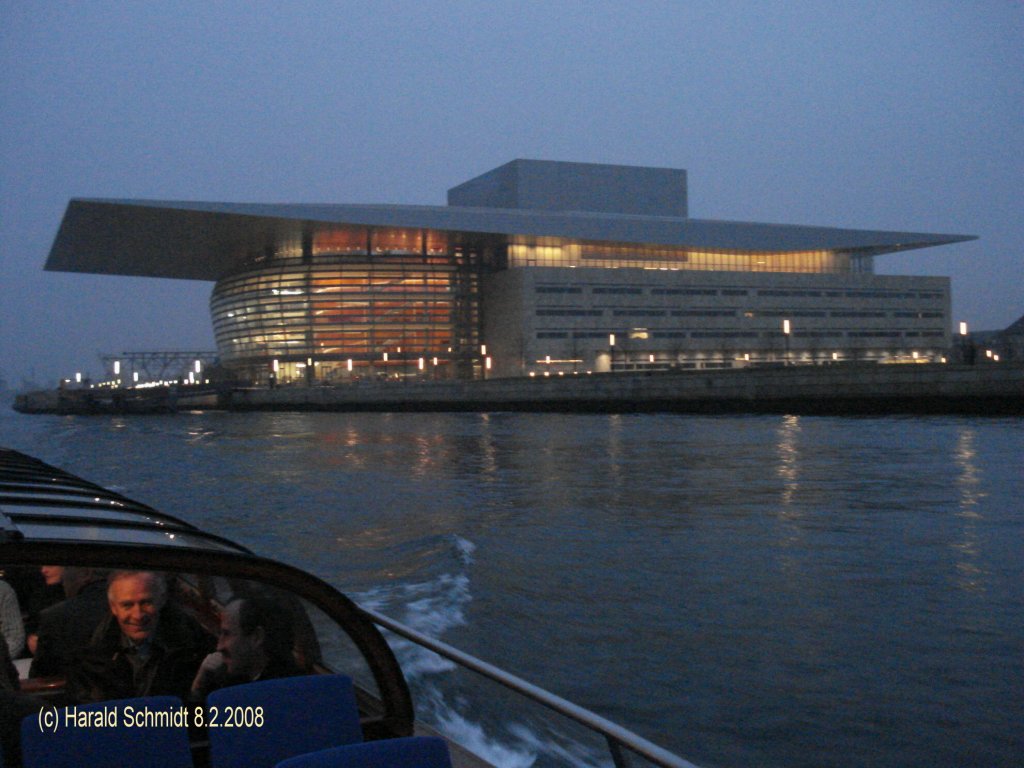 Kopenhagen am 8.2.2008: Neues Opernhaus, dieses Gebude hat mich voll begeistert.
