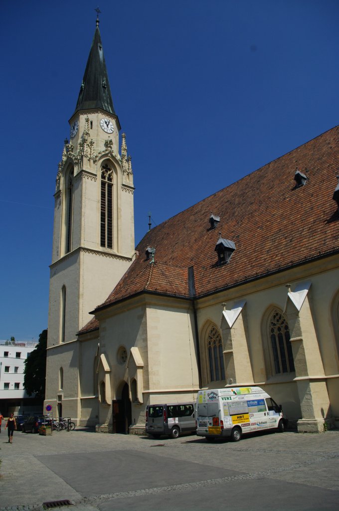 Korneuburg, St. gydien Kirche, erbaut im 15. Jahrhundert (04.06.2011)