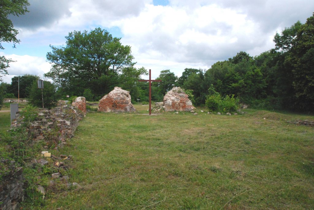 KOSTRZYN nad Odrą (Powiat gorzowski), 19.06.2010, hier stand die Pfarrkirche aus dem 13.Jh. der im 2.Weltkrieg vllig zerbombten und nie wieder aufgebauten Altstadt