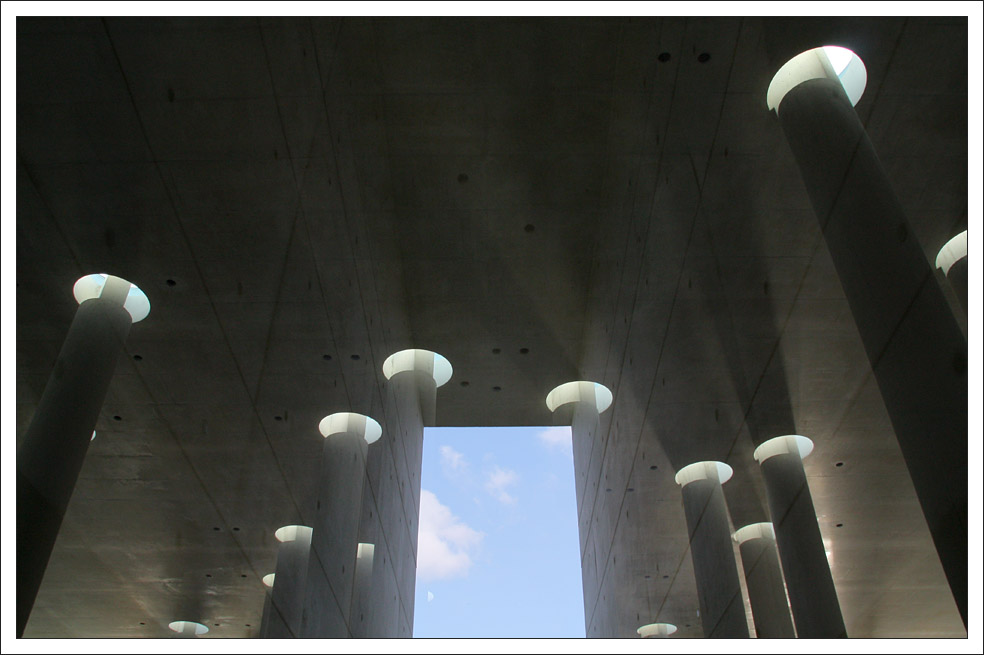 Krematorium Baumschulweg. Architekten: Axel Schultes Charlotte Frank, Fertigstellung: 2000. 18.08.2010 (Matthias)