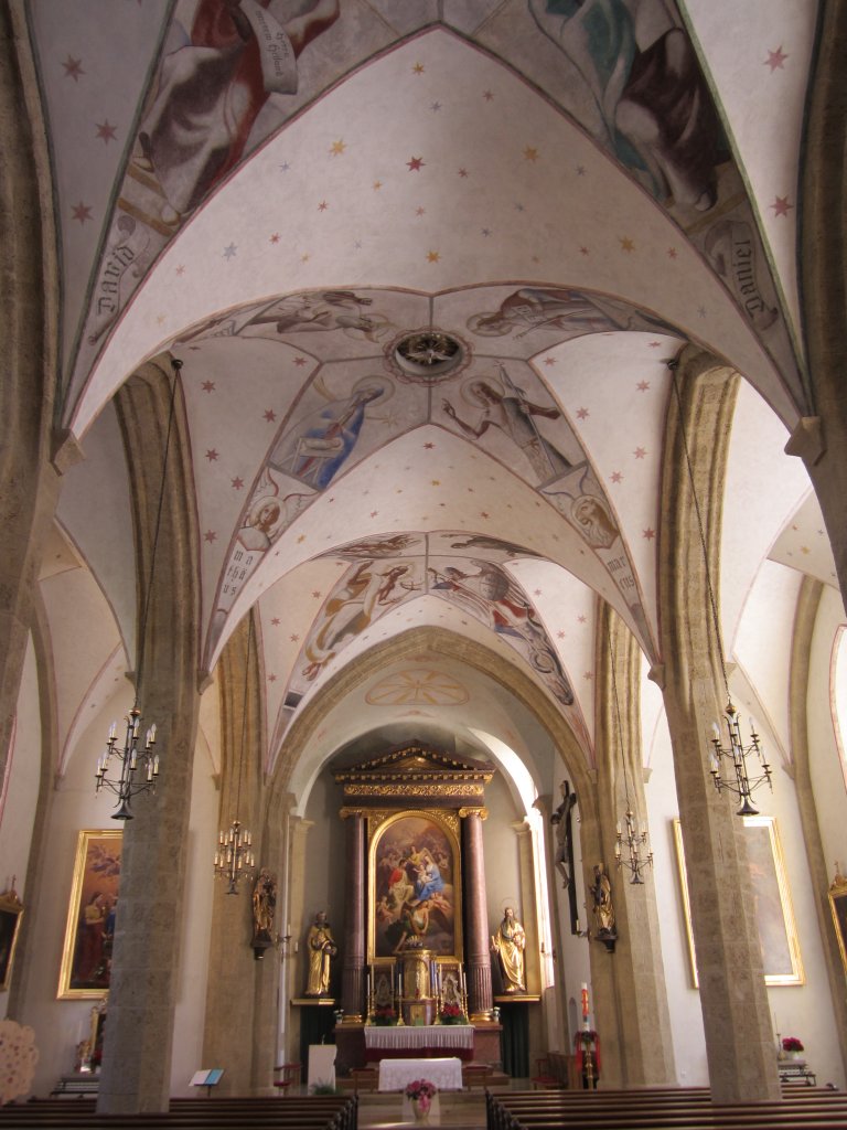 Kufstein, St. Vitus Kirche, erbaut von 1390 bis 1420 (08.06.2013)