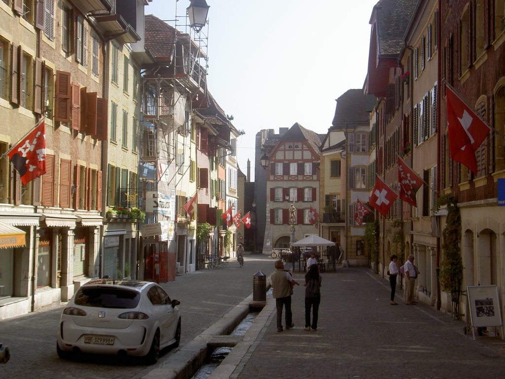 La Neuveville, Rue de Marche, Kanton Neuenburg (01.10.2011)