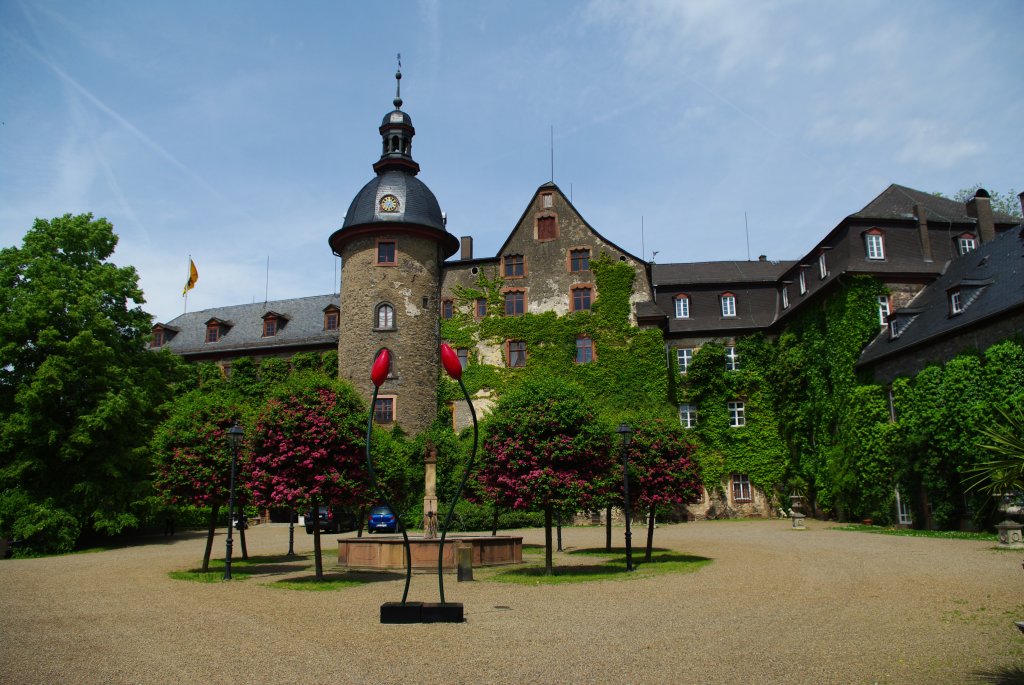 Laubach, Schlo der Grafen von Solms, Glanzstck der Innenausstattung ist der 
barocke Groe Saal von 1739, Kreis Gieen (17.05.2009)