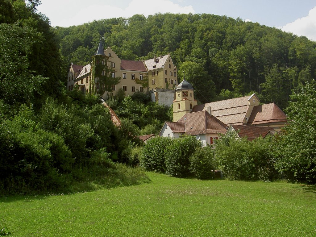 Lauterstein, Schloss Weienstein und Pfarrkirche Maria Himmelfahrt, Kreis 
Gppingen (10.08.2012)