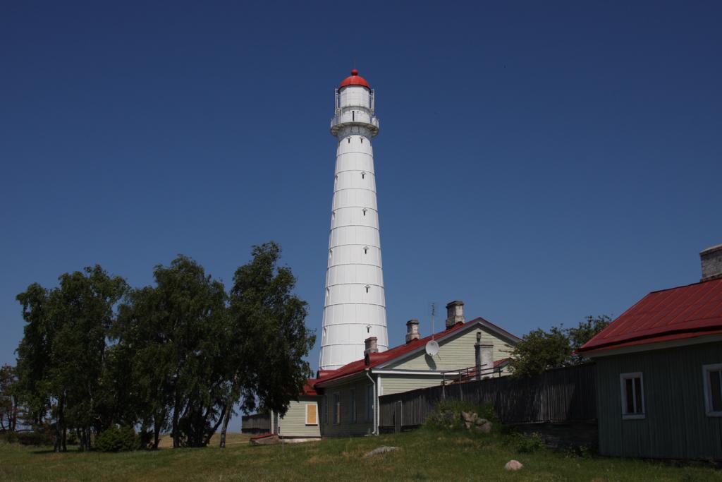 Leuchtturm auf der Ostsee Insel Hiiumaa in Estland.
Aufnahme am 11.06.2011.