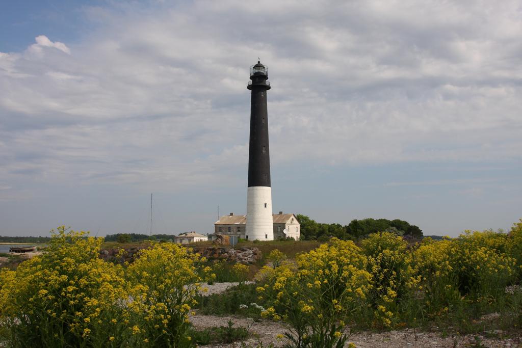 Leuchtturm auf der Ostsee Insel Saaremaa in Estland.
Aufnahme am 10.06.2011.