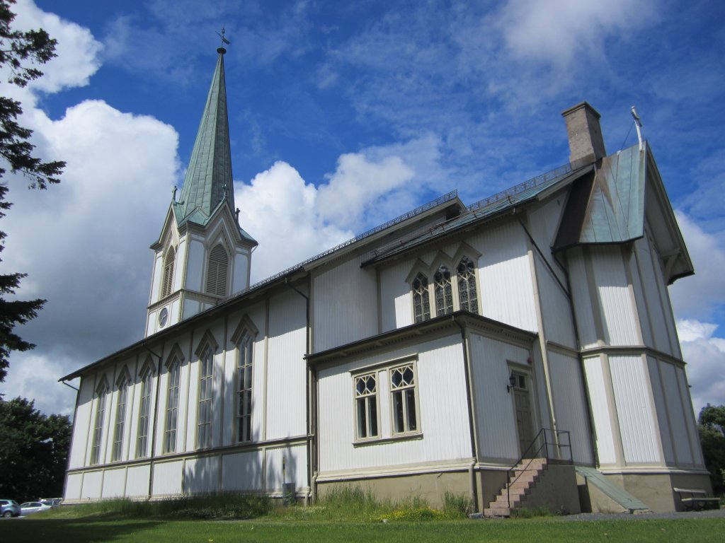 Lillesand, neugotische Holzkirche, erbaut 1899 (24.06.2013)