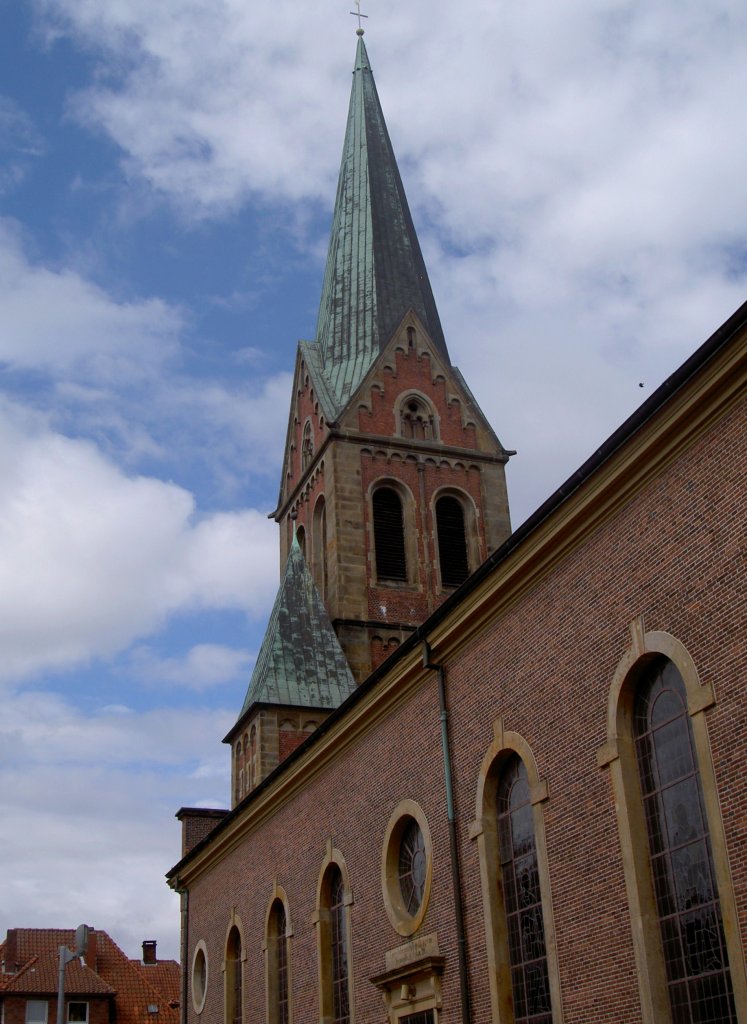 Lingen, Kath. St. Bonifatius Kirche, erbaut ab 1832, Kreis Emsland (27.05.2011)