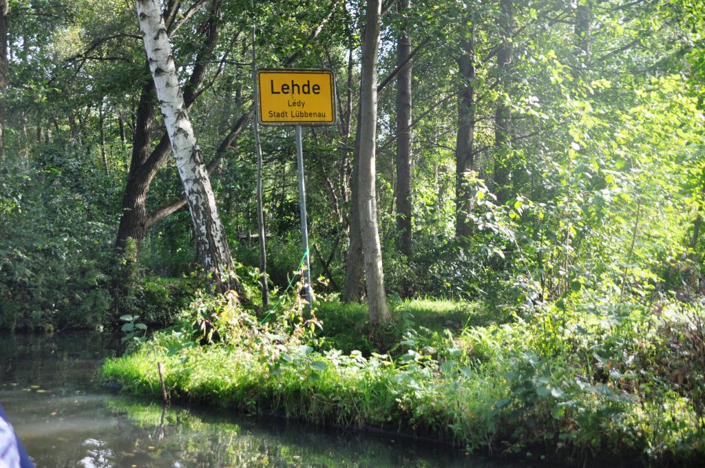 LBBENAU/Spreewald (Landkreis Oberspreewald-Lausitz), 23.09.2010, Ortstafel zum Ortsteil Lehde