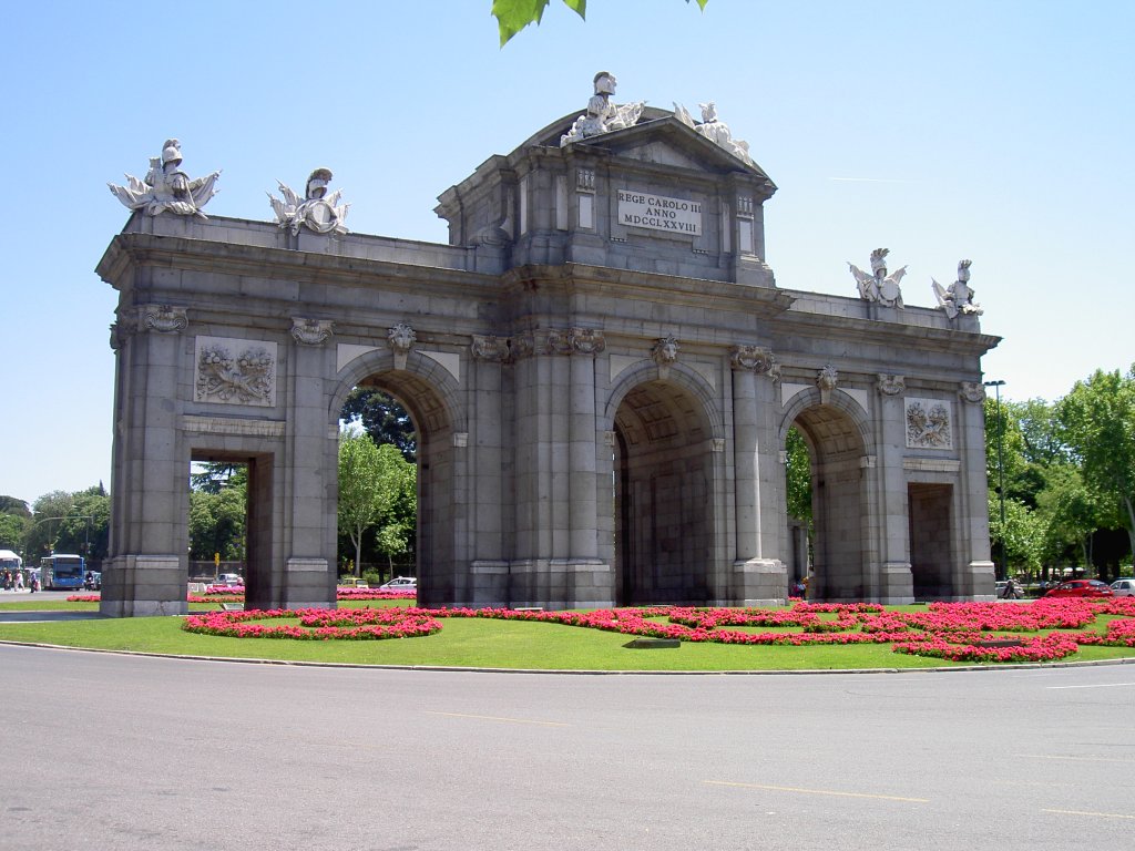 Madrid, Puerta Alcala (22.05.2010)