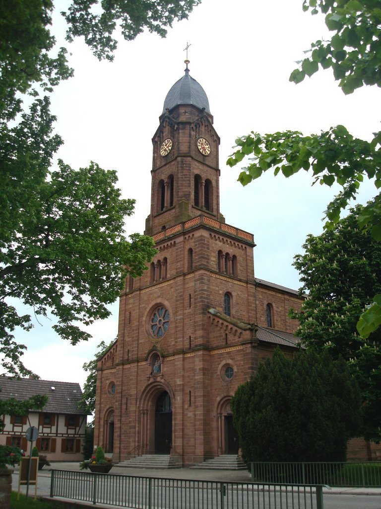 Mahlberg in der Ortenau,
die evangelische St.Leopoldskirche von 1875,
Mai 2010