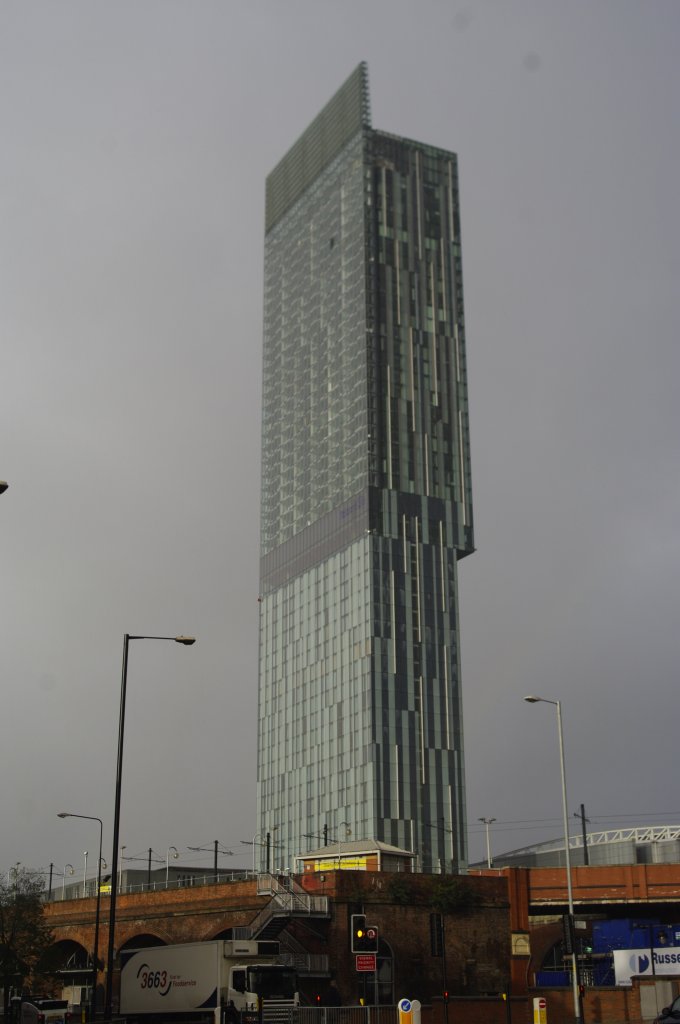 Manchester, Beetham Tower, 168 Meter hoch, hchstes Gebude auerhalb von London in England (07.12.2011)