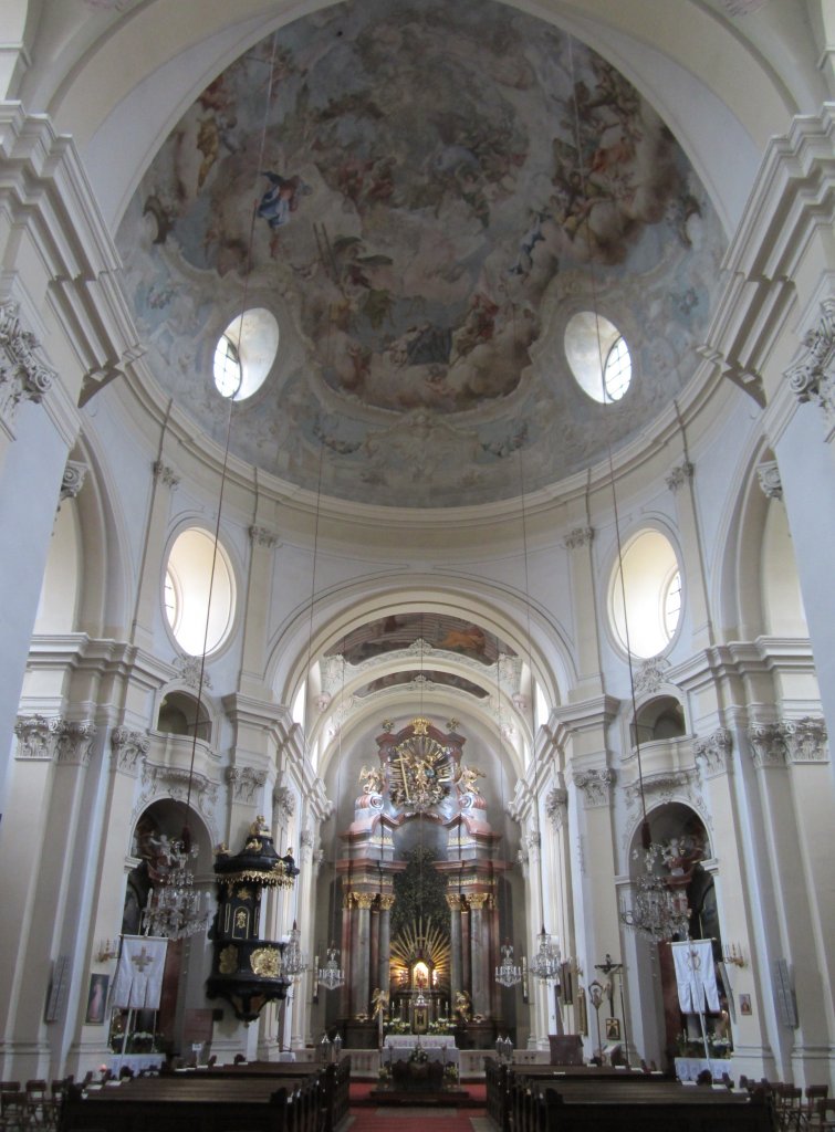 Maria Dreieichen, Altre, Kanzel und Kuppelgemlde der Wallfahrtskirche (20.04.2013)