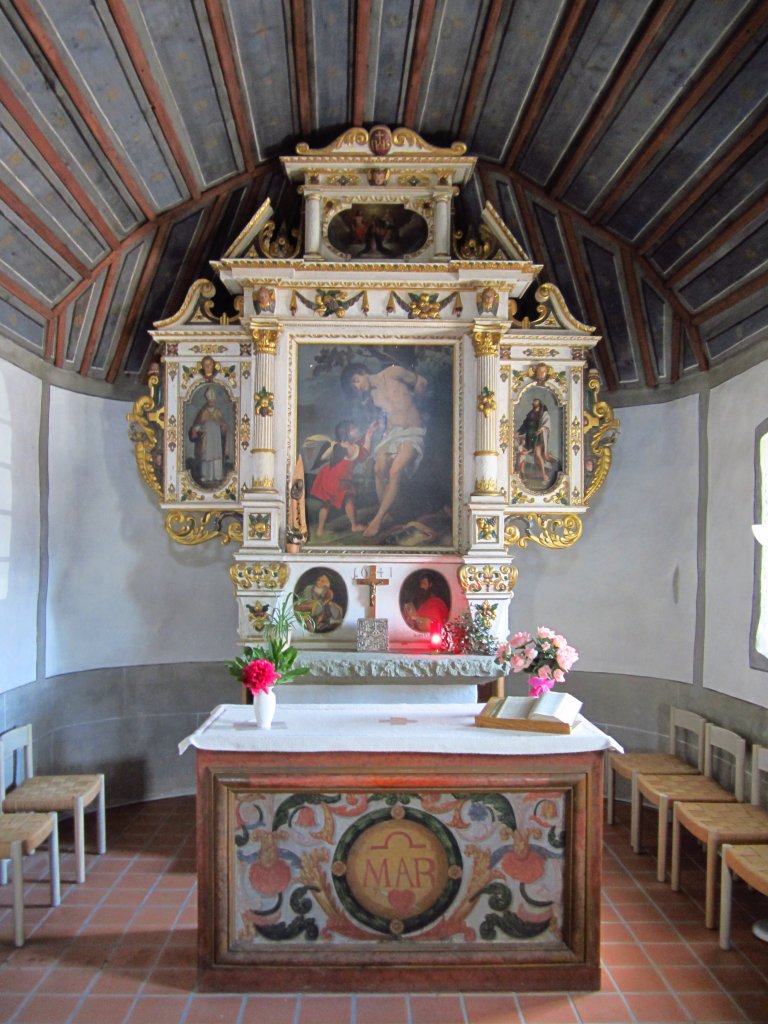 Marly, Altar der St. Sebastian Kapelle (28.05.2012)