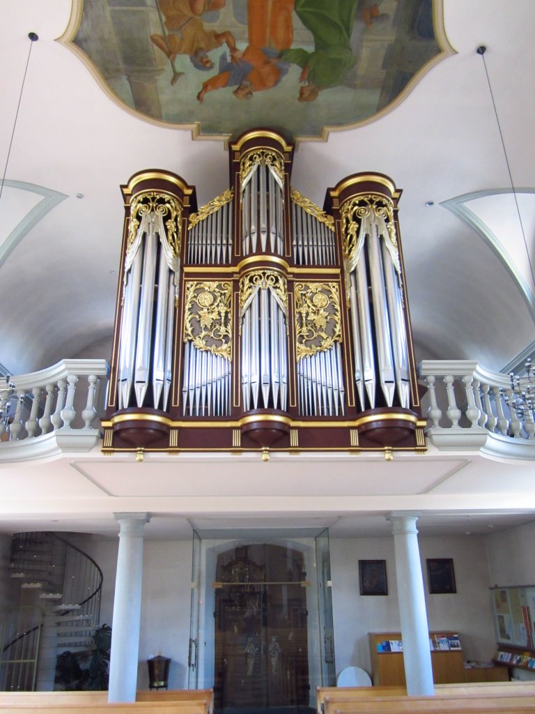 Marly, Orgelempore der St. Pierre et Paul Kirche (28.05.2012)