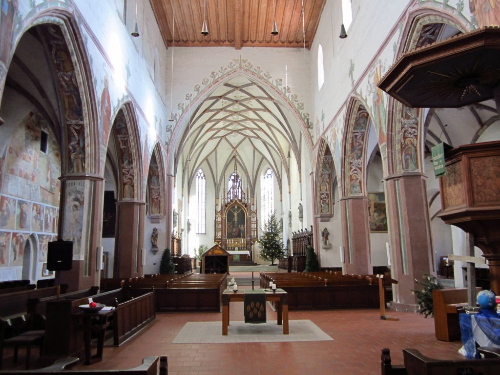 Memmingen, Kirche Unser Frauen, Fresken aus dem 15. und 16. Jahrhundert von Hans Strigel, von 1530 bis 1806 Simultankirche (15.01.2012)