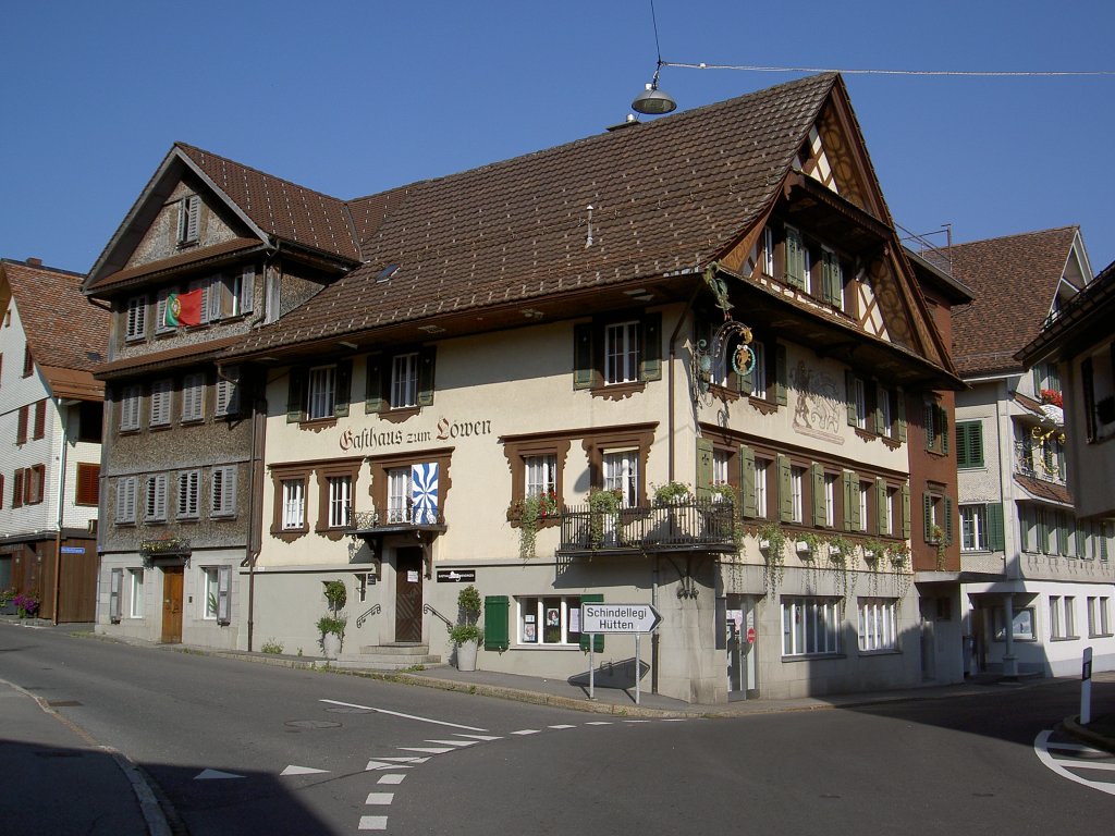 Menzingen, Gasthof zum Lwen am Kirchplatz (11.08.2012)