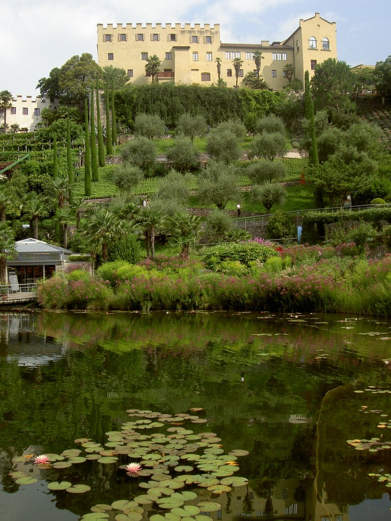 Meran, Schloss Trauttmannsdorf mit Botanischen Garten (04.08.2012)