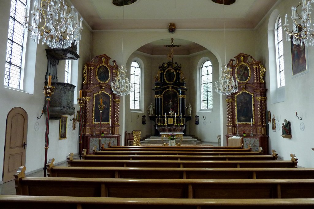 Merzhausen, der Innenraum der St.Gallus-Kirche, Aug.2011