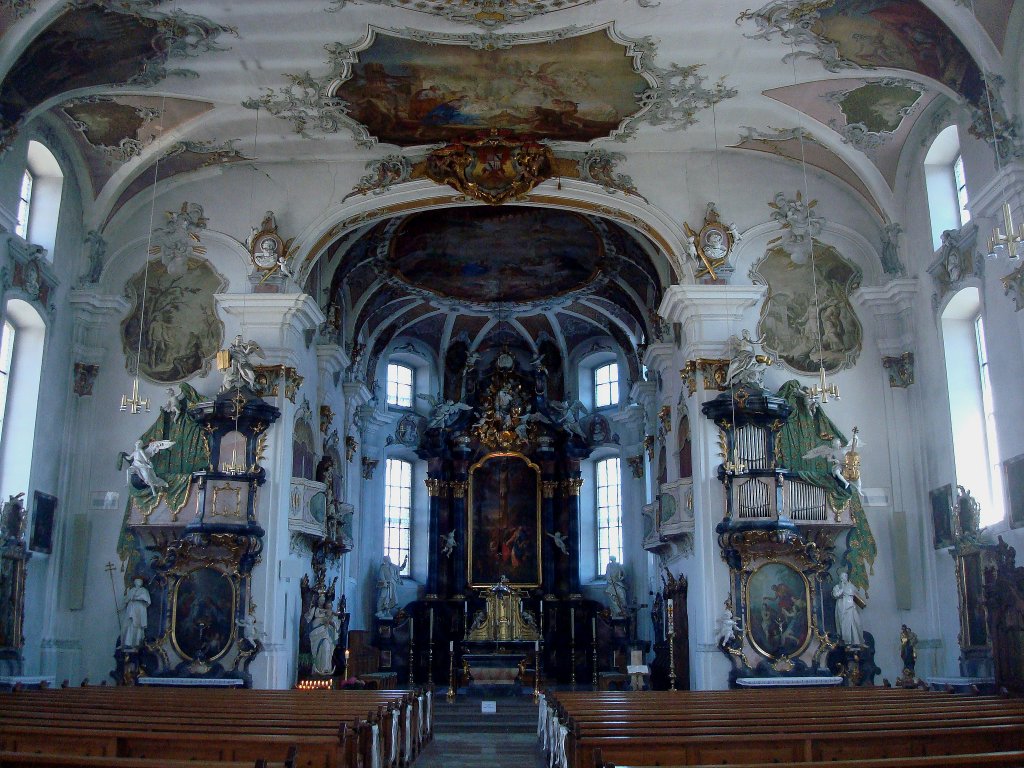 Mekirch in Oberschwaben,
Innenraum der Stadtpfarrkirche St.Martin im Sptrokokostil von 1769-73,
Aug.2010