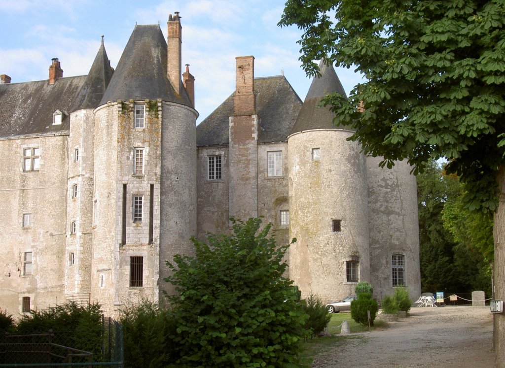 Meung sur Loire, Chateau, Landsitz des Bischofs von Orleans aus dem 12. Jahrhundert (30.06.2008)