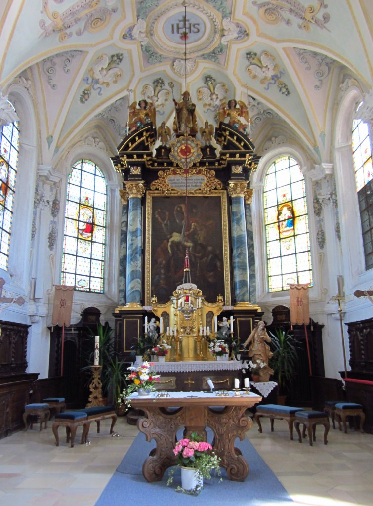 Mickhausen, Hochaltar von 1685 der St. Wolfgang Kirche (23.07.2012)