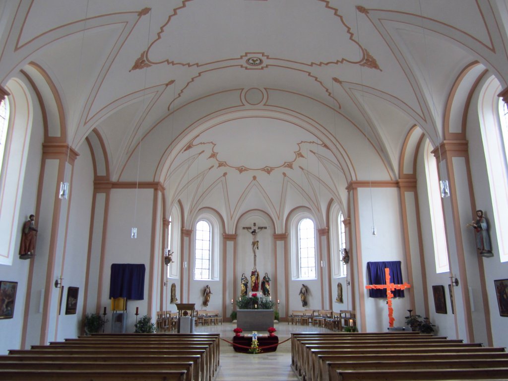 Miesbach, Pfarrkirche Maria Himmelfahrt, erbaut von 1783 bis 1786 von Johann 
Baumgartner (05.04.2012)